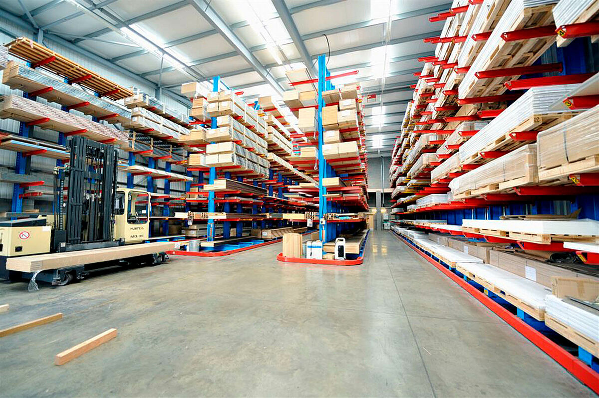 cantilever racking for the timber trade